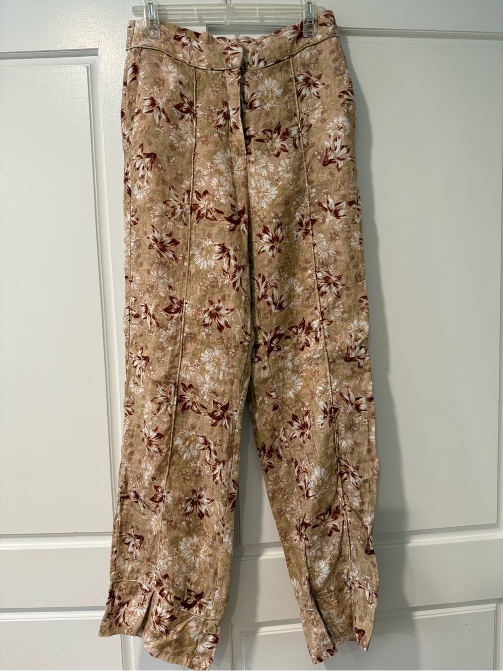 DISSH Linen Floral Pants with piping and cuff detail